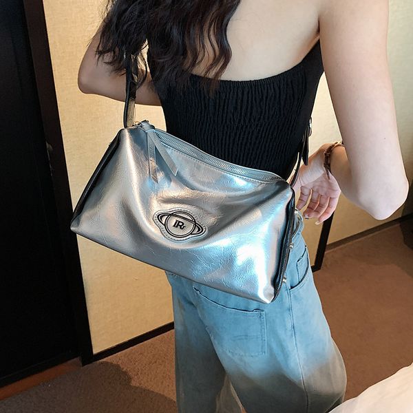 evening bags y2k shoulder bag for women fashion soft leather pillow student crossbody girls wide strap tote handbag 230729
evening bags y2k shoulder bag for women fashion soft leather pillow student crossbody girls wide strap tote handbag 230729