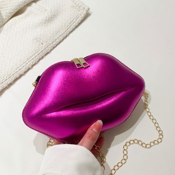 evening bags cool mouth shaped women chain bag fashion laser design shoulder 2023 crossbody for handbag and purse 230729
evening bags cool mouth shaped women chain bag fashion laser design shoulder 2023 crossbody for handbag and purse 230729