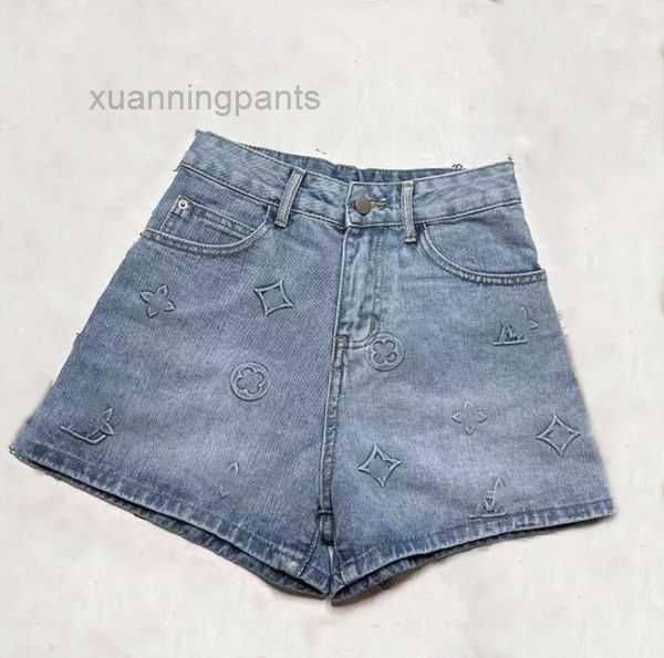women's shorts designer womens denim shorts jeans design ladies summer short pant clothes unta, White;black
women's shorts designer womens denim shorts jeans design ladies summer short pant clothes unta, White;black