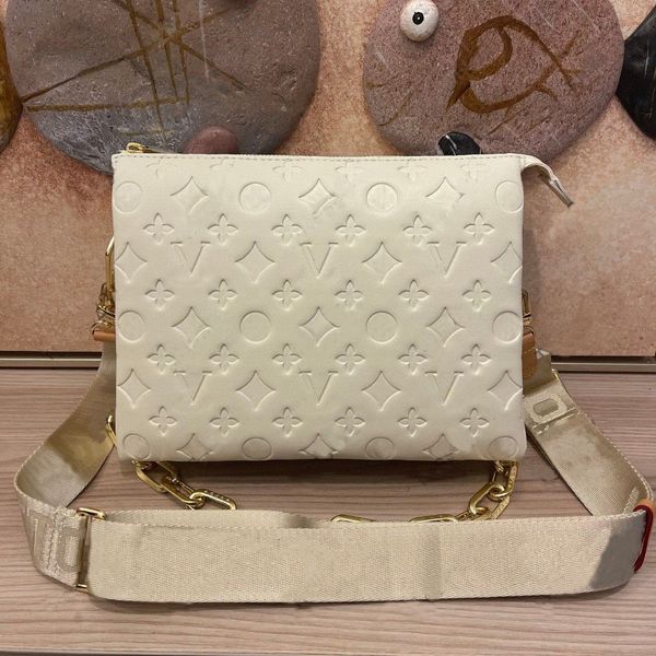 coussin mm crossbody bag chain shoulder women genuine leather handbag purse coussin pouch wide straps embossing fashion letters removable st
coussin mm crossbody bag chain shoulder women genuine leather handbag purse coussin pouch wide straps embossing fashion letters removable st
