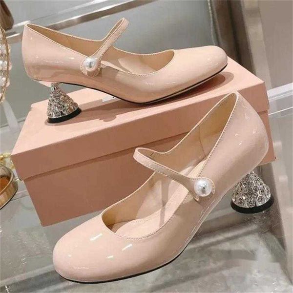 diamond high heels shoes mesh breathable party girls pearl crystal high heels vacation sweet elegant princess shoes, Black
diamond high heels shoes mesh breathable party girls pearl crystal high heels vacation sweet elegant princess shoes, Black