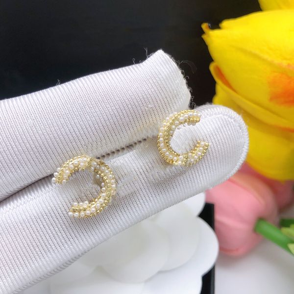 stud earrings pearl diamond channel drop gold earrings designer for woman fashion wedding earings ccity 65767, Golden;silver
stud earrings pearl diamond channel drop gold earrings designer for woman fashion wedding earings ccity 65767, Golden;silver