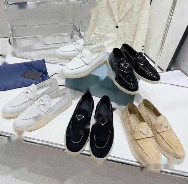 leather shoes platform casual shoes sneakers loafers sneakers dress shoes 35-40, Black
leather shoes platform casual shoes sneakers loafers sneakers dress shoes 35-40, Black