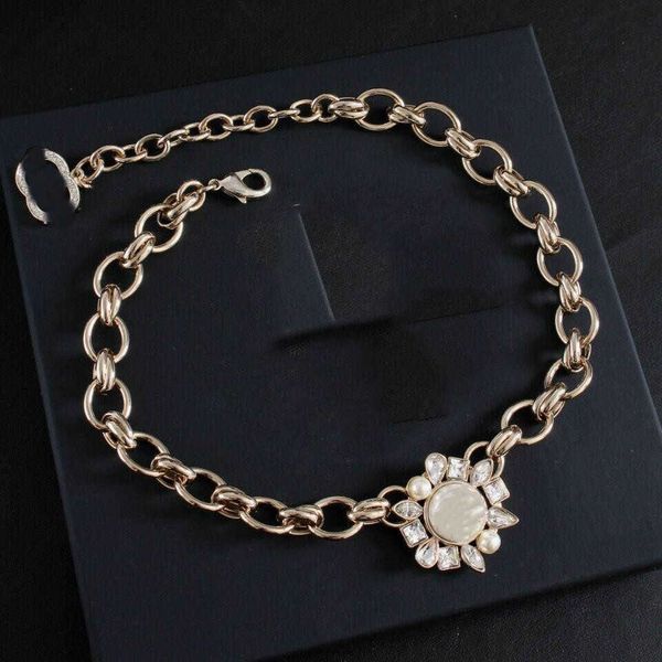 designer jewelry necklace sunflower pearl flower diamond studded horse eye bud necklace xiangjia style temperament, Black
designer jewelry necklace sunflower pearl flower diamond studded horse eye bud necklace xiangjia style temperament, Black