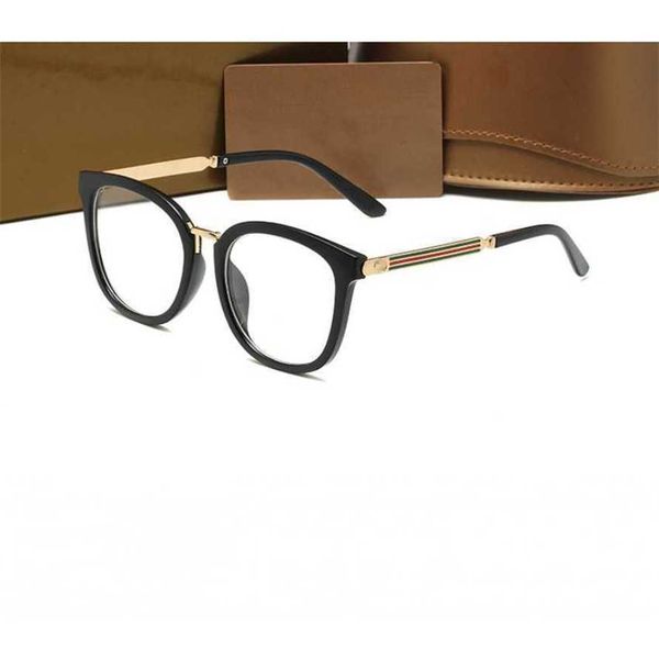 56% off wholesale of new fashionable men's women's sunglasses 0079 anti ultraviolet trend red and green striped sunglasses, White;black
56% off wholesale of new fashionable men's women's sunglasses 0079 anti ultraviolet trend red and green striped sunglasses, White;black