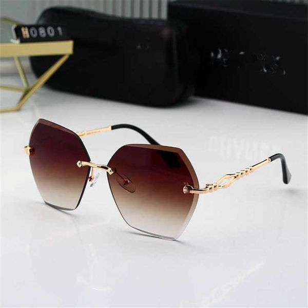 56% off wholesale of sunglasses new square sunglasses printed glasses slim eyeglasses women's uv protection, White;black
56% off wholesale of sunglasses new square sunglasses printed glasses slim eyeglasses women's uv protection, White;black