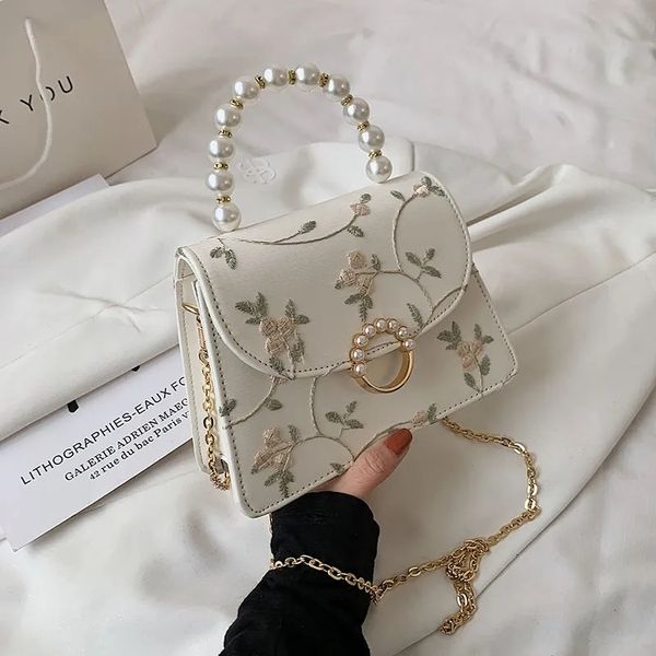 evening bags est shell beads fashion sweet bag women s handbags lace wedding chic lady chain women shoulder crossbody 230729
evening bags est shell beads fashion sweet bag women s handbags lace wedding chic lady chain women shoulder crossbody 230729