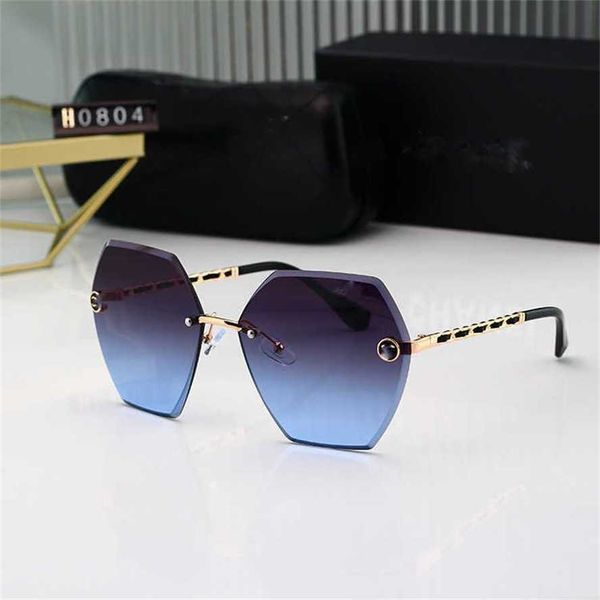 50% off wholesale of sunglasses new metal polygonal men's and women's fashion network red street p overseas sunglasses, White;black
50% off wholesale of sunglasses new metal polygonal men's and women's fashion network red street p overseas sunglasses, White;black