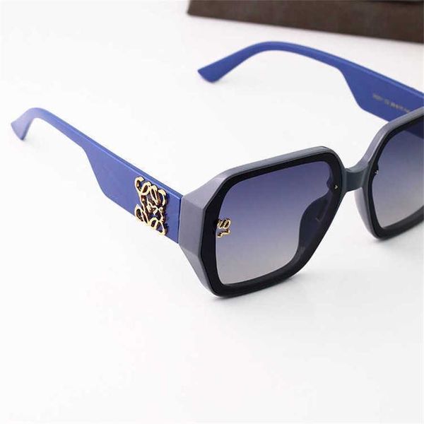52% off wholesale of popular on the internet stylish with large frames in street pgraphy trendy and slimming sunglasses for women, White;black
52% off wholesale of popular on the internet stylish with large frames in street pgraphy trendy and slimming sunglasses for women, White;black