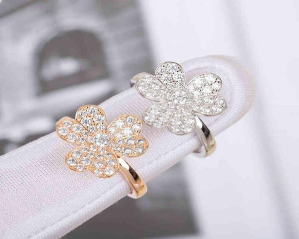 european and american luxury full diamond flower ring ladies classic 925 silver goldplated fashion brand jewelry gift6195637, Golden;silver
european and american luxury full diamond flower ring ladies classic 925 silver goldplated fashion brand jewelry gift6195637, Golden;silver