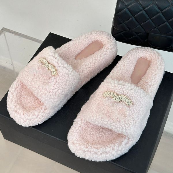 womens slip on slippers designer ladies wool slides rubber sole non-slip mules classic flip flops warm soft mules outdoor leisure shoe pink, Black 
womens slip on slippers designer ladies wool slides rubber sole non-slip mules classic flip flops warm soft mules outdoor leisure shoe pink, Black