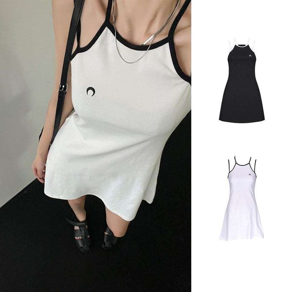 direct supply style crescent embroideries slim fit stretch double shoulder strap dress hip, Black;gray
direct supply style crescent embroideries slim fit stretch double shoulder strap dress hip, Black;gray