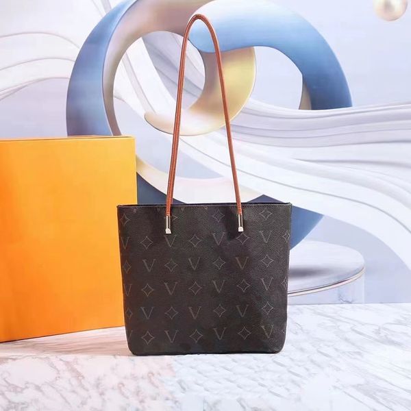 fashion tote bag outdoor women's bag matching vintage retro printing classic brown black flower floral style series shopping bag 
fashion tote bag outdoor women's bag matching vintage retro printing classic brown black flower floral style series shopping bag