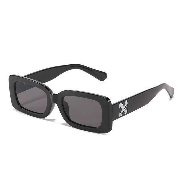 2021 new net red small box square sunglasses men's and women's personality fashion sunglasses, White;black
2021 new net red small box square sunglasses men's and women's personality fashion sunglasses, White;black