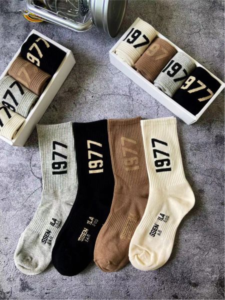 mens womens socks embroidery casual cotton sports basketball cotton mens and women's fashion socks no box, Black
mens womens socks embroidery casual cotton sports basketball cotton mens and women's fashion socks no box, Black