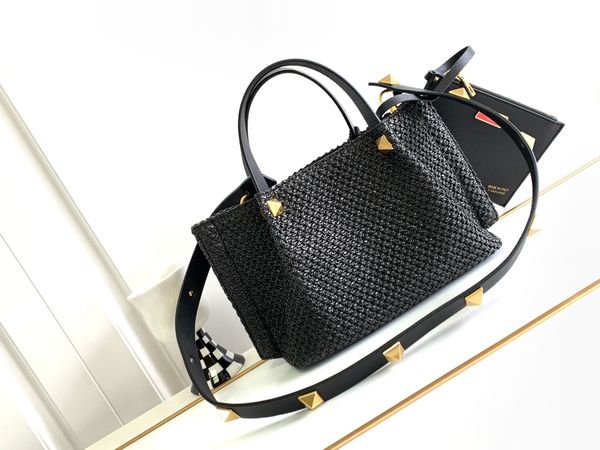 2023 luxury women handbag crossbody shoulder bags tote bag handbags ladies messenger bag purses natural lafite grass weaving package
2023 luxury women handbag crossbody shoulder bags tote bag handbags ladies messenger bag purses natural lafite grass weaving package