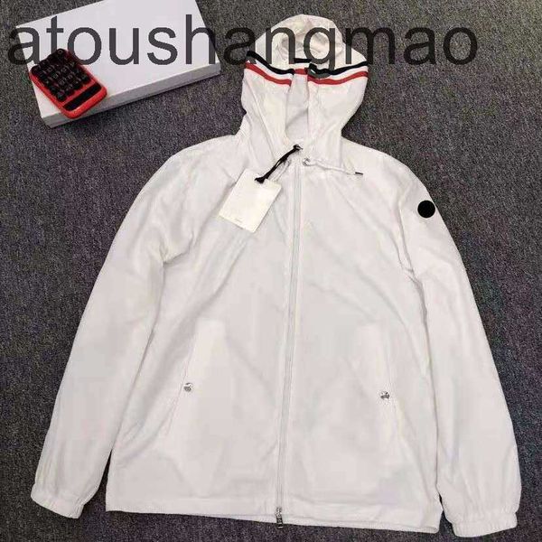 2023 fashion mens designer jacket coat caps winter autumn slim stylist men women windbreaker outerwear zipper hoodies jackets coats no nfc, Black;brown
2023 fashion mens designer jacket coat caps winter autumn slim stylist men women windbreaker outerwear zipper hoodies jackets coats no nfc, Black;brown