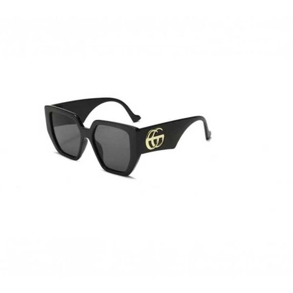 50% off wholesale of new net red sunglasses 6040 men's and women's fashionable large frame anti ultraviolet sunglasses, White;black
50% off wholesale of new net red sunglasses 6040 men's and women's fashionable large frame anti ultraviolet sunglasses, White;black