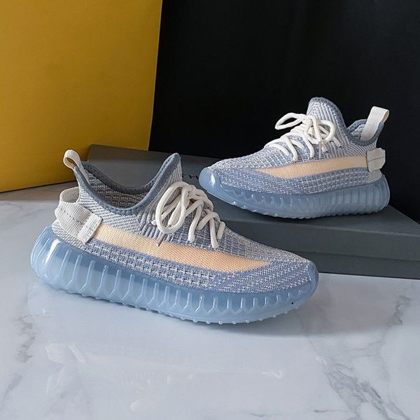 flying woven men and women shoes hiking shoes designer man shoe spring autumn black fashion casual sneakers sports single old beijing cloth
flying woven men and women shoes hiking shoes designer man shoe spring autumn black fashion casual sneakers sports single old beijing cloth