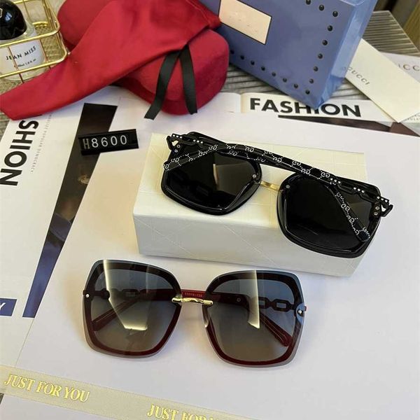 50% off wholesale of red g letter sunglasses ins beach resort polarizer large frame diamond sunglasses women{category}, White;black
50% off wholesale of red g letter sunglasses ins beach resort polarizer large frame diamond sunglasses women{category}, White;black