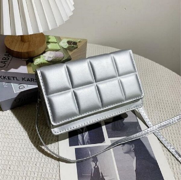 vingate old flower bags handbag with wallet for women fashion shoulder bag evening package clutch handbag luxury adjhfbhbdfghdf
vingate old flower bags handbag with wallet for women fashion shoulder bag evening package clutch handbag luxury adjhfbhbdfghdf