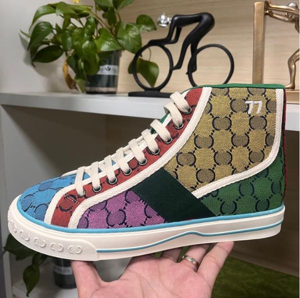 tennis 1977 canvas casual shoes luxury designers men women web stripe rubber sole stretch cotton low 1977 sneaker size 35-46, Black
tennis 1977 canvas casual shoes luxury designers men women web stripe rubber sole stretch cotton low 1977 sneaker size 35-46, Black