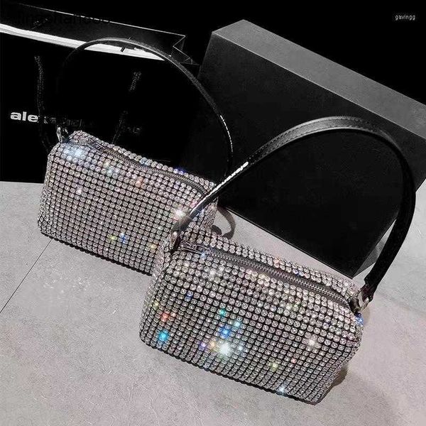 evening bags mountain king rhineau bag female dinner full of diamond high texture hand underarm
evening bags mountain king rhineau bag female dinner full of diamond high texture hand underarm