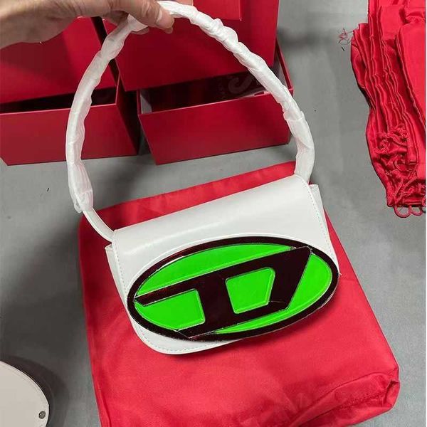 saddle designer diesels d bag small design denim 2023 new versatile sweet cool dark wind cross tassel handbag 2 dtyb
saddle designer diesels d bag small design denim 2023 new versatile sweet cool dark wind cross tassel handbag 2 dtyb