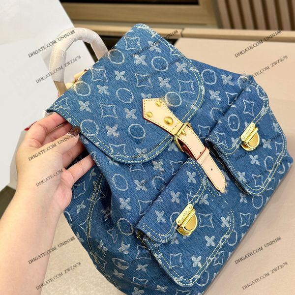 23ss women luxurys designers backpacks tote denim blue shopping bags handbag shouder crossbody bag upscale outdoor backpack 31cm
23ss women luxurys designers backpacks tote denim blue shopping bags handbag shouder crossbody bag upscale outdoor backpack 31cm