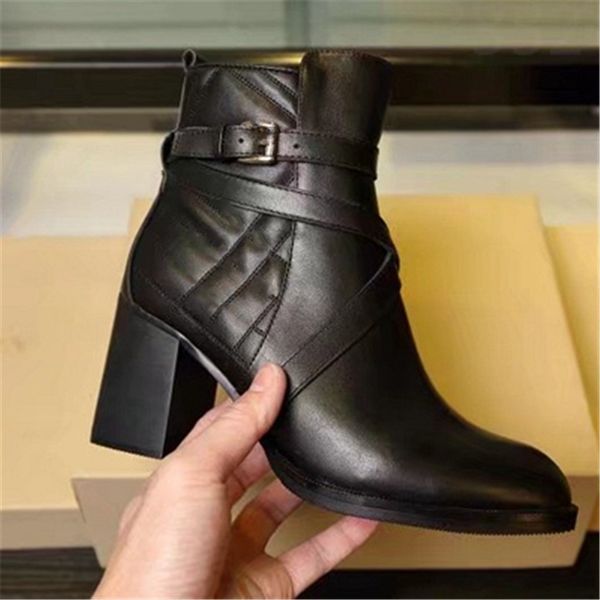 luxury design boots 2023 ba jia fashionable women business work decoration anti slip knight boots martin boots casual sock boots 01-08, Black
luxury design boots 2023 ba jia fashionable women business work decoration anti slip knight boots martin boots casual sock boots 01-08, Black