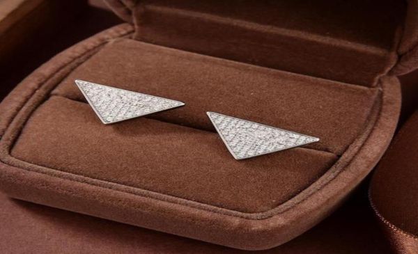 new stud earrings 2022 spring designer silver full rinestone 316l stainless steel earrings luxury fashion letters jewelry earring 5390895, Golden;silver
new stud earrings 2022 spring designer silver full rinestone 316l stainless steel earrings luxury fashion letters jewelry earring 5390895, Golden;silver