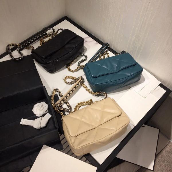10a caviar sheepskin leather 19 bags classic 27 cm women handbags ladies composite tote clutch shoulder bag female purse luxurys designers b
10a caviar sheepskin leather 19 bags classic 27 cm women handbags ladies composite tote clutch shoulder bag female purse luxurys designers b
