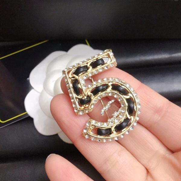 luxurys designer brand letter brooches stainless steel inlay crystal rhinestone jewelry brooch marry wedding christm party accessories 20sty, Gray
luxurys designer brand letter brooches stainless steel inlay crystal rhinestone jewelry brooch marry wedding christm party accessories 20sty, Gray