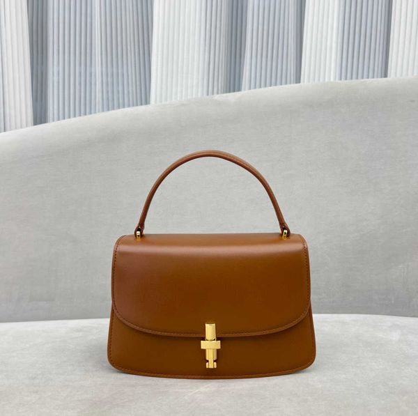 the row sofia 10 calf handle bag handbag fashion luxury designer handbags black brown purse foreign style handbag
the row sofia 10 calf handle bag handbag fashion luxury designer handbags black brown purse foreign style handbag