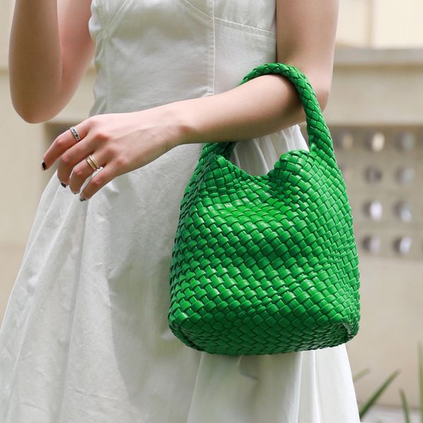 luxury handbags designer bag the tote bag shouder crossbody bags leather women bag braid leather bags handbag designer lady clutch purse sho
luxury handbags designer bag the tote bag shouder crossbody bags leather women bag braid leather bags handbag designer lady clutch purse sho