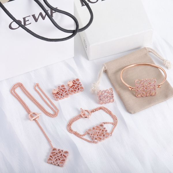 new fashion anagram tassels pendant earrings asymmetric women retro necklace rose gold full diamonds ear stud hoop ladies brooch designer je, Silver
new fashion anagram tassels pendant earrings asymmetric women retro necklace rose gold full diamonds ear stud hoop ladies brooch designer je, Silver