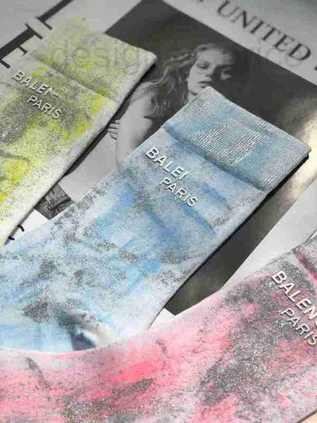 socks & hosiery designer 2023 spring new women's fashionable colorful handmade graffiti medium tube personalized letter printed white b, Black;white
socks & hosiery designer 2023 spring new women's fashionable colorful handmade graffiti medium tube personalized letter printed white b, Black;white