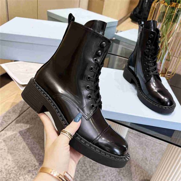 luxury design boots 2023 pradity fashionable women business work decoration anti slip knight boots martin boots casual sock boots 01-06, Black
luxury design boots 2023 pradity fashionable women business work decoration anti slip knight boots martin boots casual sock boots 01-06, Black