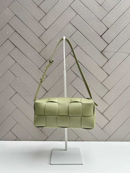 designer bags for ladies vent for brick color small girl bag bags 2023 shoulder bot cassettes pillow leather woven crossbody fashion women&#
designer bags for ladies vent for brick color small girl bag bags 2023 shoulder bot cassettes pillow leather woven crossbody fashion women&#