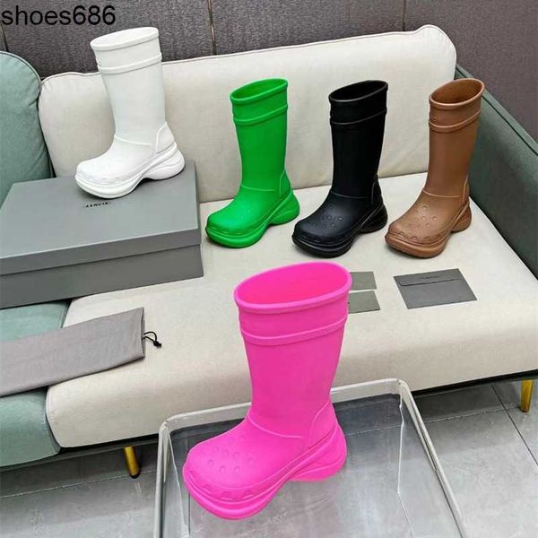 2023 balenciga achigo internet celebrity co branded rain boots with thick soles non slip rubber outdoor knight boots, Black
2023 balenciga achigo internet celebrity co branded rain boots with thick soles non slip rubber outdoor knight boots, Black
