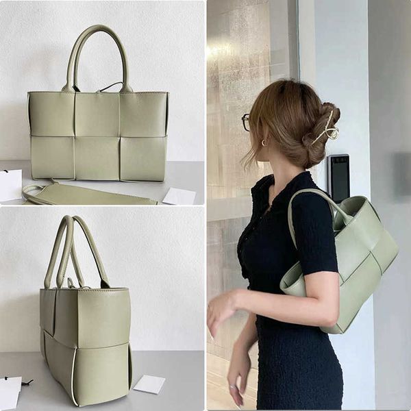 designer bag venetas home woven arco tote bag large tote shopping bag tote bag portable shoulder bag g2se
designer bag venetas home woven arco tote bag large tote shopping bag tote bag portable shoulder bag g2se