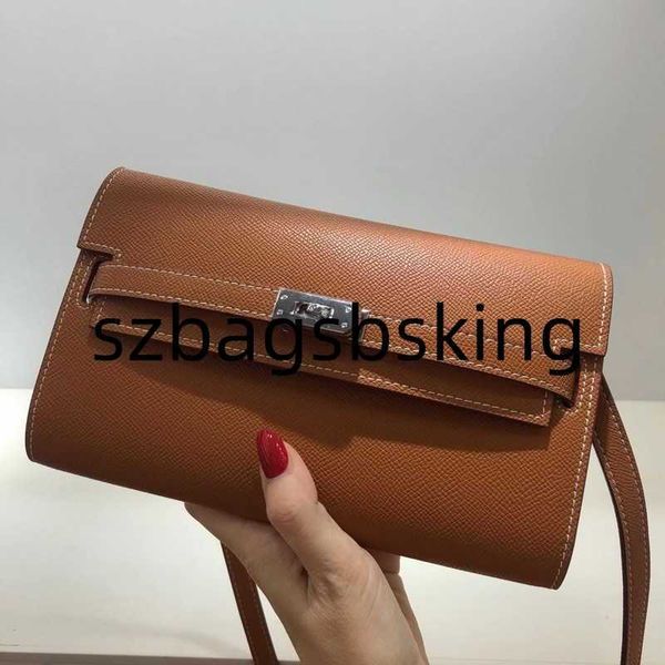 designer wallets new fine hand pattern cowhide leather small bag wallet handbag one shoulder crossbody handbag, Red;black
designer wallets new fine hand pattern cowhide leather small bag wallet handbag one shoulder crossbody handbag, Red;black