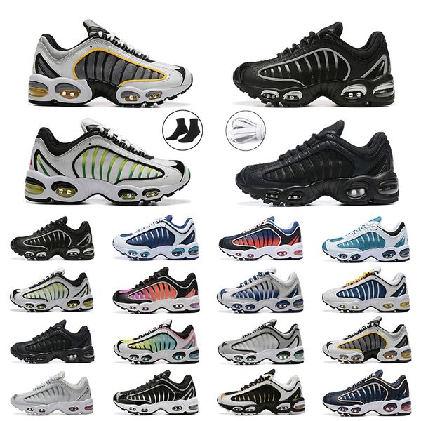 2023 plus size us 12 running outdoor shoes men women terrascape triple black all white rose pink blue red green france trainers sneakers
2023 plus size us 12 running outdoor shoes men women terrascape triple black all white rose pink blue red green france trainers sneakers