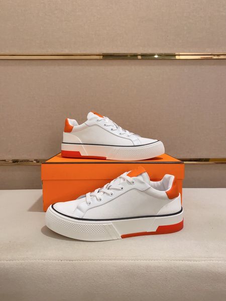 fashion 23s/s men trail white sneaker shoes high calfskin & suede goatskin trainers brand wholesale discount man skateboard walking with box, Black
fashion 23s/s men trail white sneaker shoes high calfskin & suede goatskin trainers brand wholesale discount man skateboard walking with box, Black