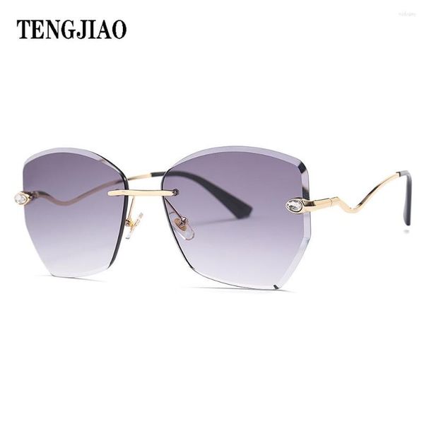 sunglasses tengjiao women fashion brand designer outdoor uv400 sport rimless sun glasses for female oculos 25059833, White;black
sunglasses tengjiao women fashion brand designer outdoor uv400 sport rimless sun glasses for female oculos 25059833, White;black