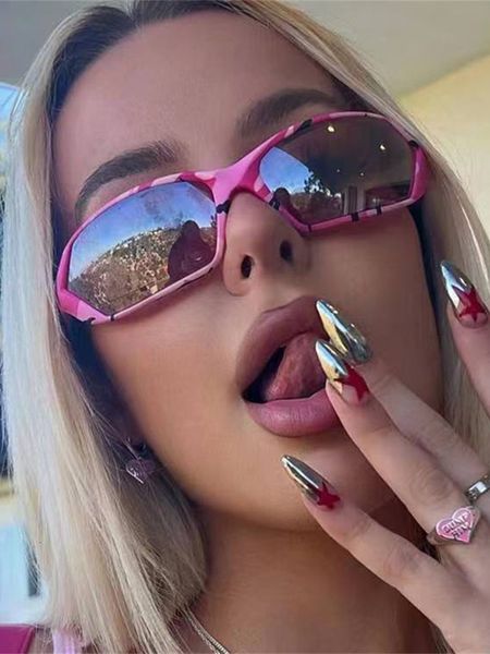 sunglasses 2023 y2k sport women men retro punk cycling trendy rectangle sun glasses for male shades goggle outdoor 230729, White;black
sunglasses 2023 y2k sport women men retro punk cycling trendy rectangle sun glasses for male shades goggle outdoor 230729, White;black