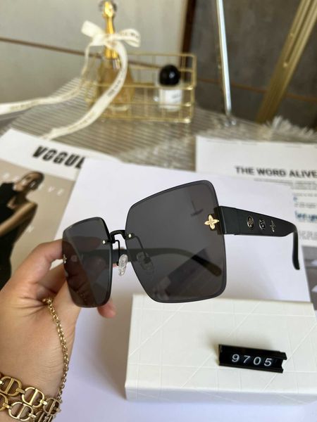 designer luis vitons sunglasses four leaf grass women frameless new fashion trend net red same uv resistant nylon women, White;black
designer luis vitons sunglasses four leaf grass women frameless new fashion trend net red same uv resistant nylon women, White;black