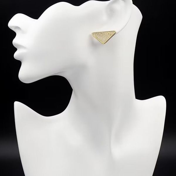 stainless steel fashion letter metal triangle full diamond earrings, Golden;silver
stainless steel fashion letter metal triangle full diamond earrings, Golden;silver
