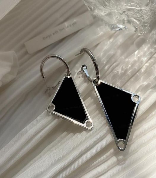 triangle geometric hoop huggie european and american exaggerated simple personality women letter p wild temperament french earring7414251, Golden;silver
triangle geometric hoop huggie european and american exaggerated simple personality women letter p wild temperament french earring7414251, Golden;silver