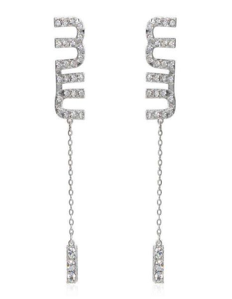 stud with full package me20210003 miu full drill letter long bar earrings3209202, Golden;silver
stud with full package me20210003 miu full drill letter long bar earrings3209202, Golden;silver